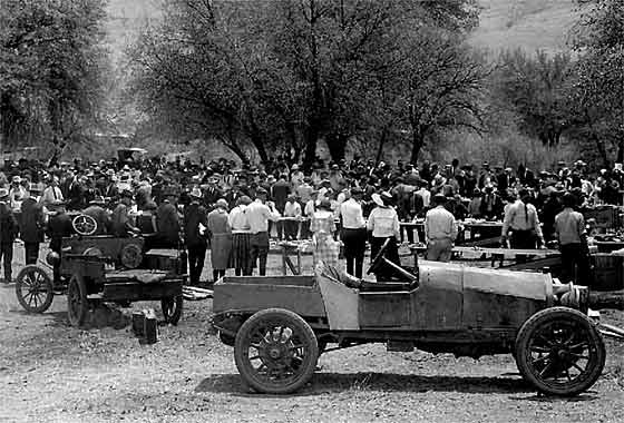 1905 Buick Model C. SVVS Web Assistance with