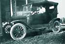 cca 1919 Ford Model T Touring.